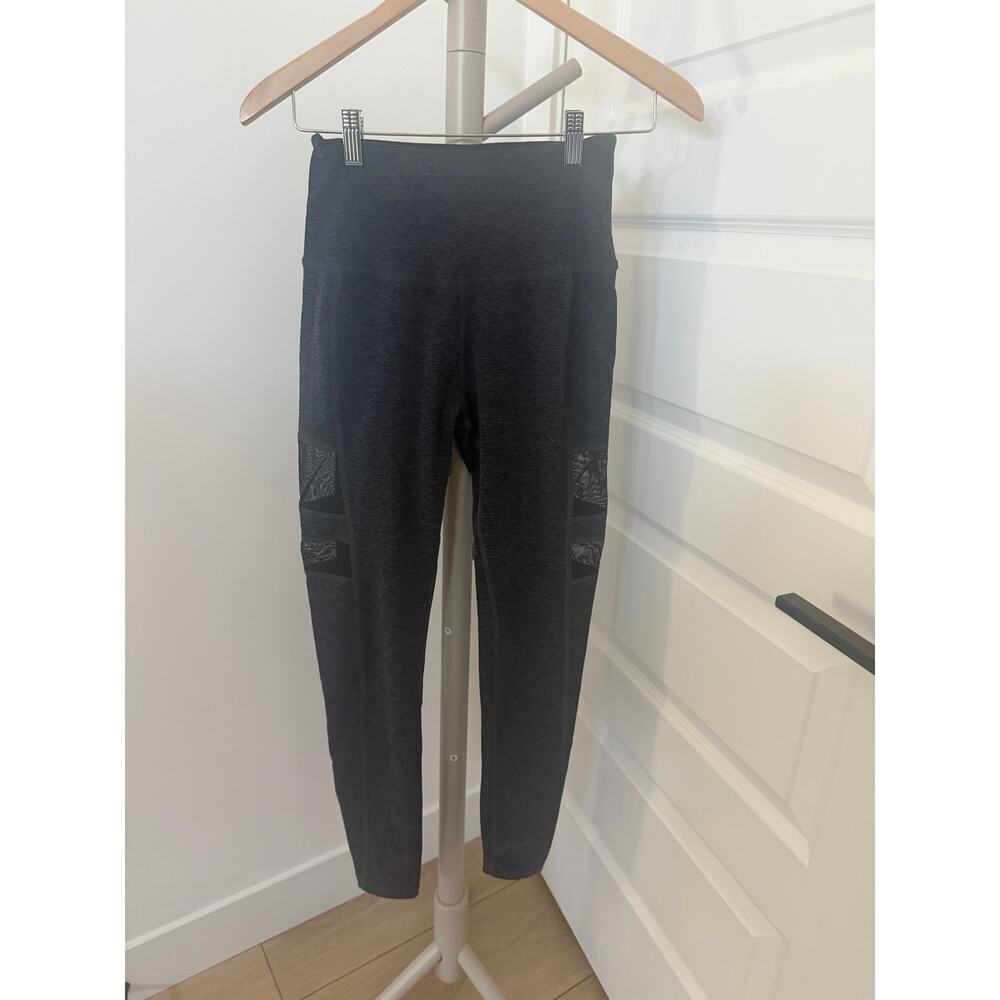 Beyond Yoga High Waist Mesh Spacedye Leggings Purple Size Medium‎